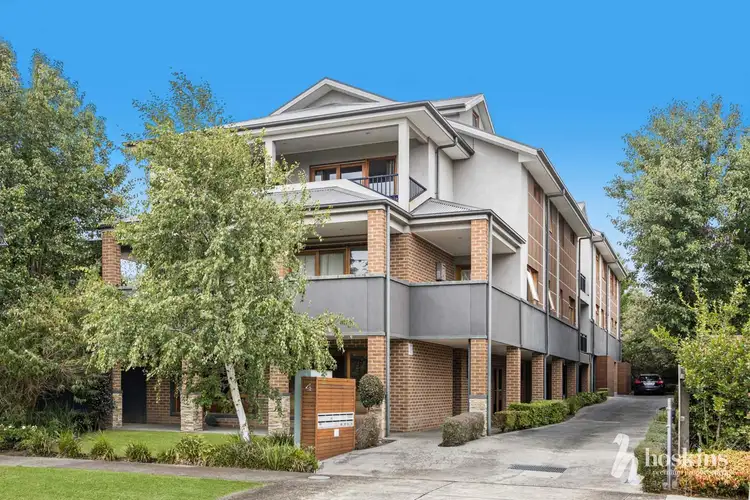 4/4 Springfield Avenue, Croydon VIC 3136