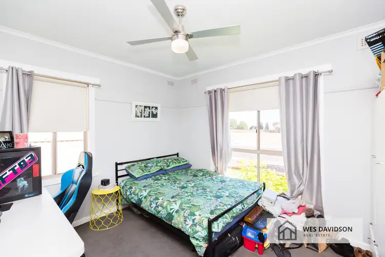 Sixth view of Homely house listing, 2 Motavu Drive, Horsham VIC 3400