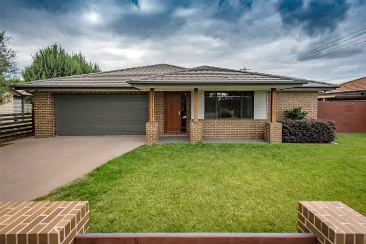 12 Keira Street, Narrabundah ACT 2604