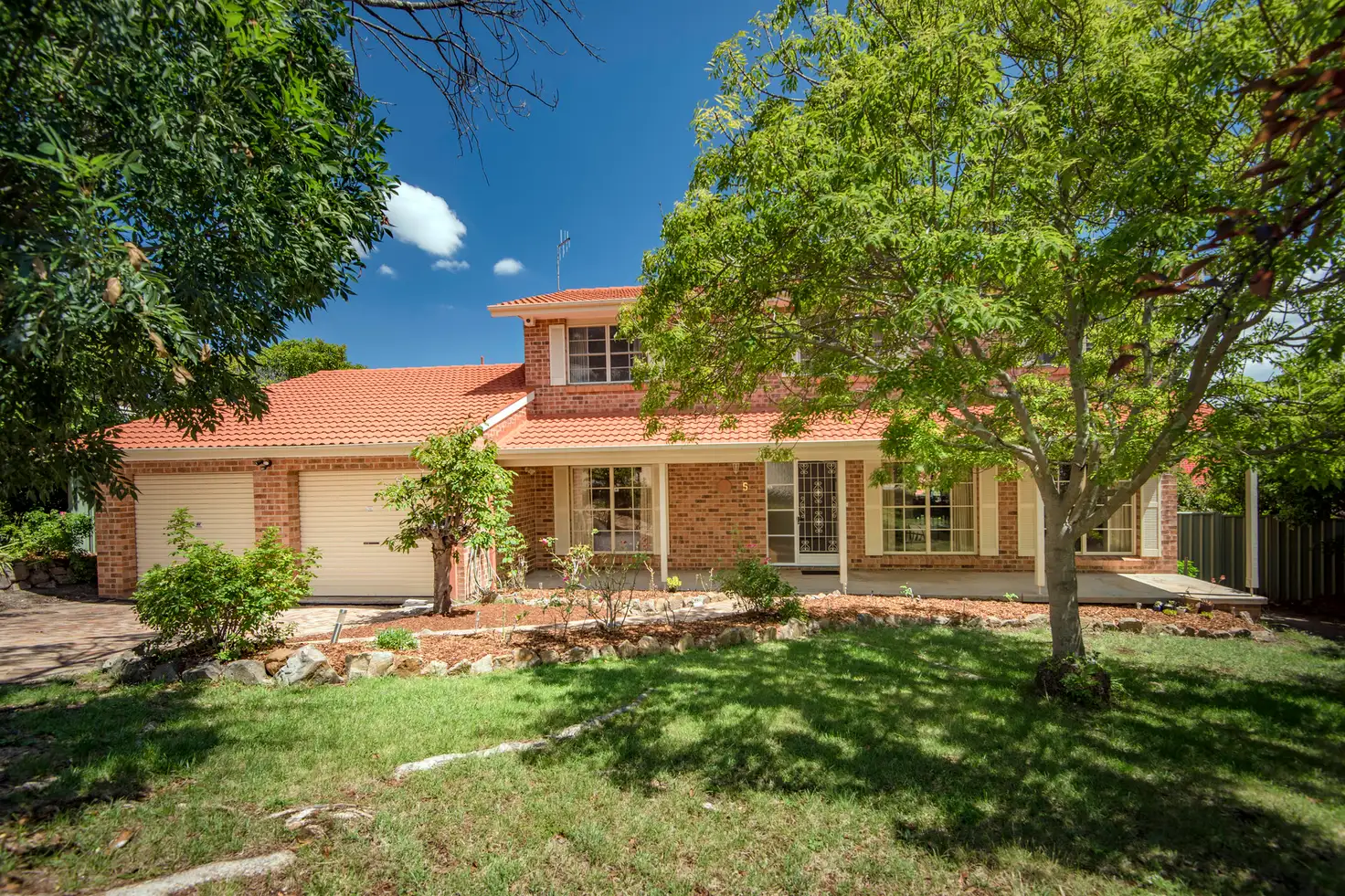 Main view of Homely house listing, 5 Taplin Place, Isaacs ACT 2607