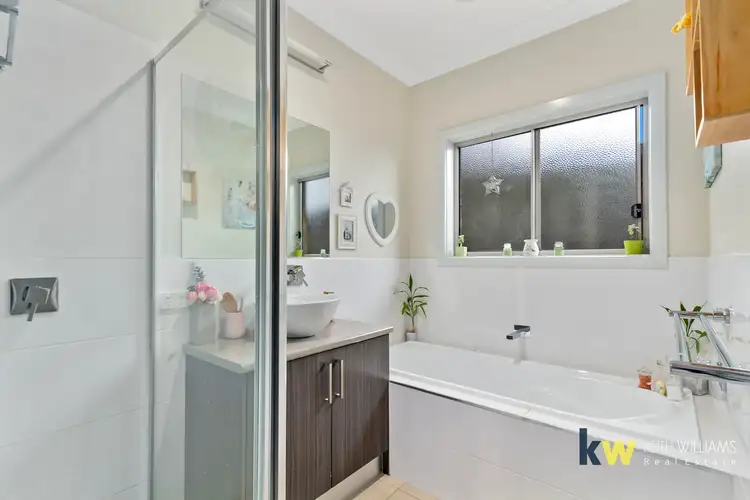 Fifth view of Homely house listing, 7 Galway Court, Traralgon VIC 3844