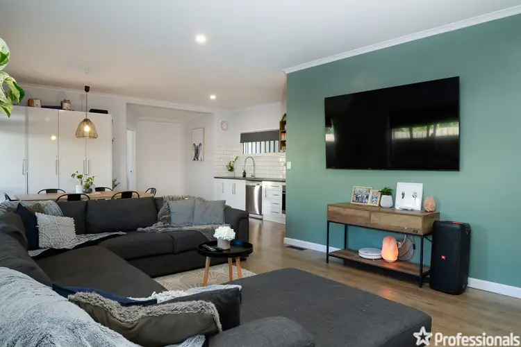 Fifth view of Homely house listing, 10 Mckenzie King Drive, Millgrove VIC 3799