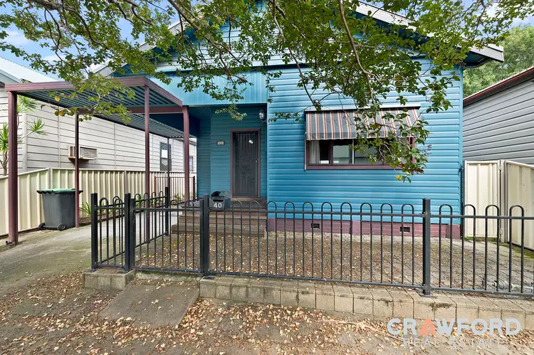 40 Greaves Street, Mayfield East NSW 2304