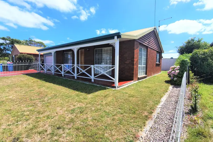 2/53 Club Drive, Shearwater TAS 7307