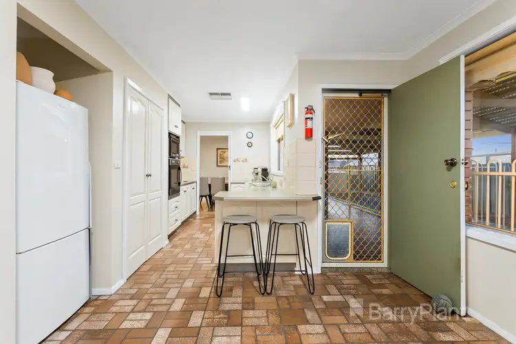 Fifth view of Homely house listing, 6 Kipling Court, Bundoora VIC 3083
