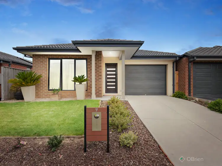 Main view of Homely house listing, 9 Tania Way, Officer VIC 3809