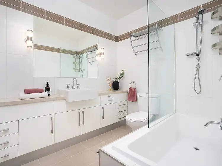 Fifth view of Homely apartment listing, 4/947 Mt Alexander Road, Essendon VIC 3040