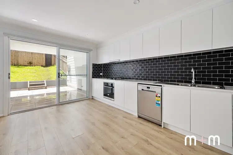 2/35 Nicholson Road