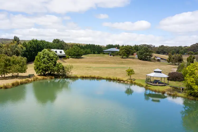 12 Taylor Court, Invermay VIC 3352
