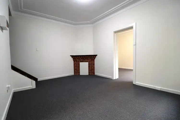23 Penshurst Street