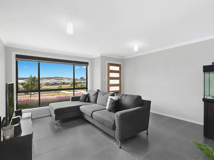 Second view of Homely house listing, 33 Kavangal Circuit, Ngunnawal ACT 2913