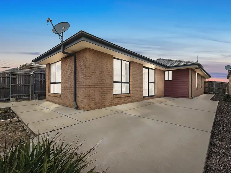 Fourth view of Homely house listing, 52 Hollows Circuit, Macgregor ACT 2615