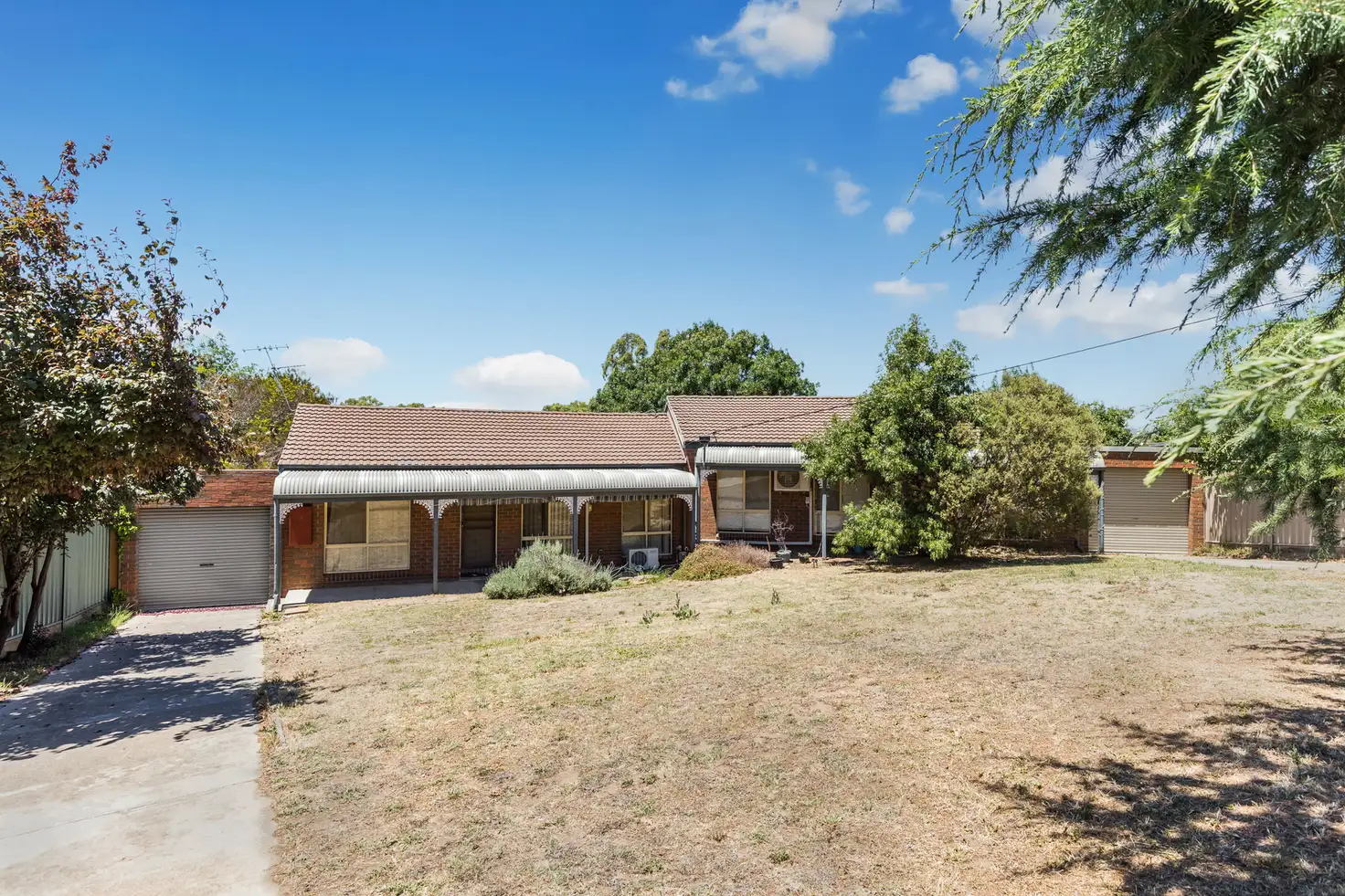 Main view of Homely townhouse listing, 1&2/2 St Johns Close, Kangaroo Flat VIC 3555