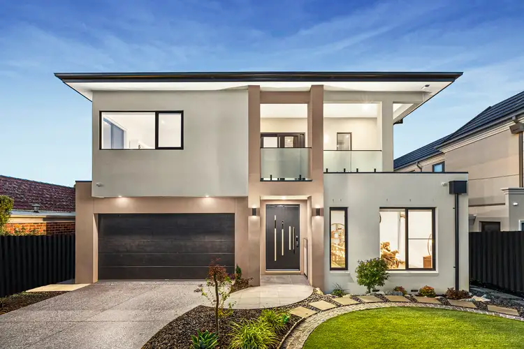 19 Iris Street, Burwood VIC 3125