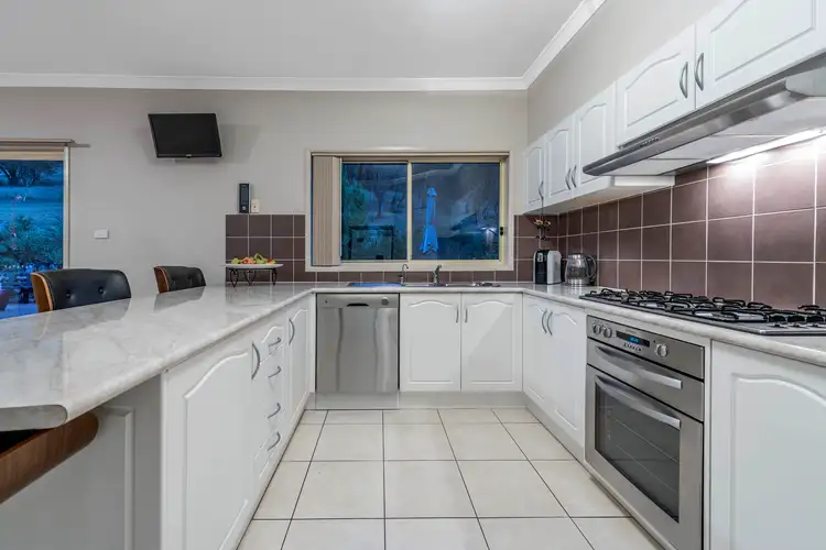 Sixth view of Homely house listing, 16 O'Malley Place, Googong NSW 2620