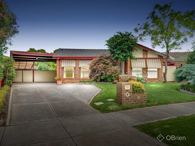 12 Angourie Crescent, Taylors Lakes VIC 3038