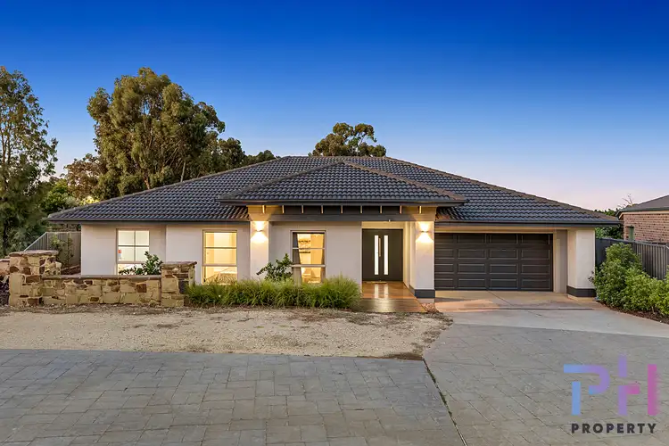 1 Kildonnan Place, Strathdale VIC 3550