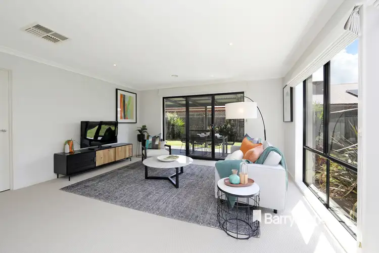 Main view of Homely townhouse listing, 59 Sovereign Manors Crescent, Rowville VIC 3178