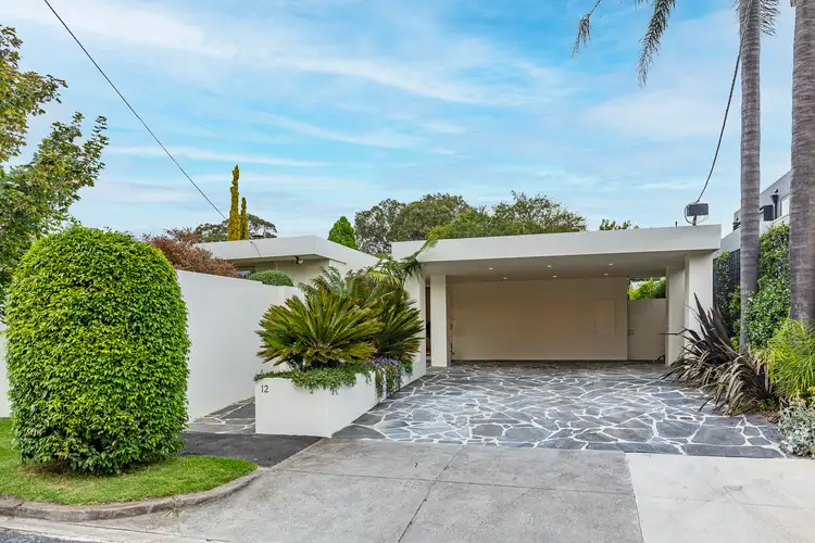 12 Farleigh Grove, Brighton VIC 3186