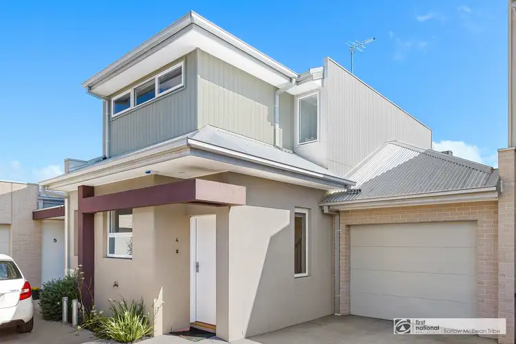 4/55 Rayner Street, Altona VIC 3018