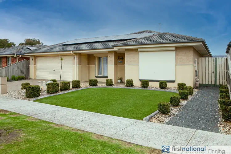 Main view of Homely house listing, 5 Donohue Street, Cranbourne East VIC 3977