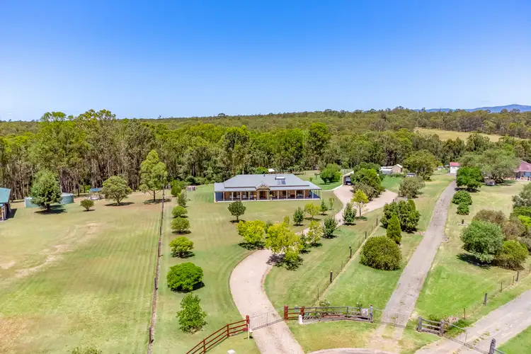 6 Merewether Close, North Rothbury NSW 2335