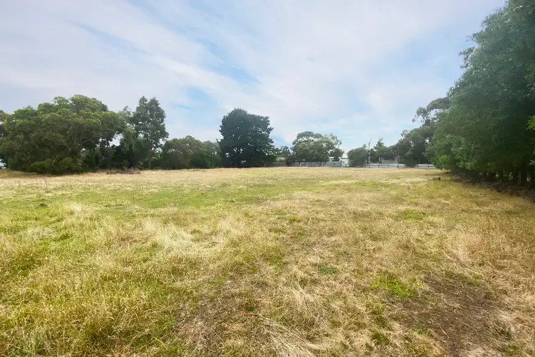144-146 Watton Street, Penshurst VIC 3289