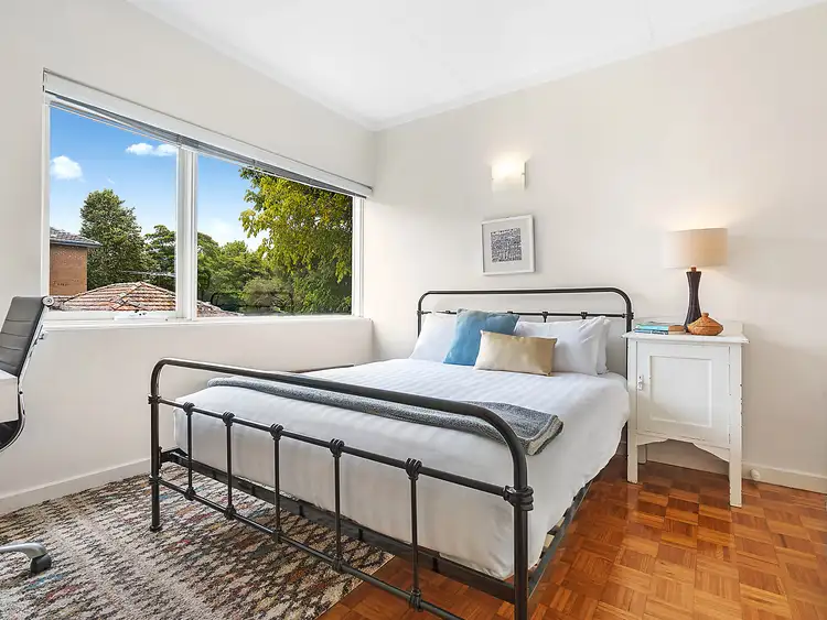 Fourth view of Homely apartment listing, 11/282 Barkly Street, Elwood VIC 3184