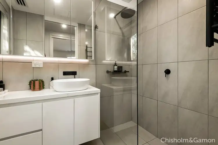 Fifth view of Homely apartment listing, 10/129-133 Ormond Esplanade, Elwood VIC 3184