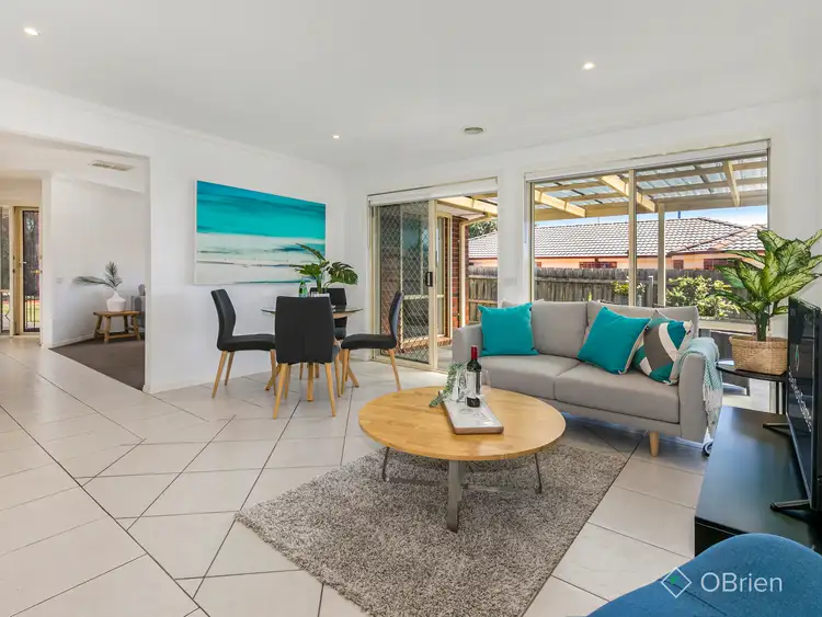 Second view of Homely house listing, 8 Grove Court, Carrum Downs VIC 3201