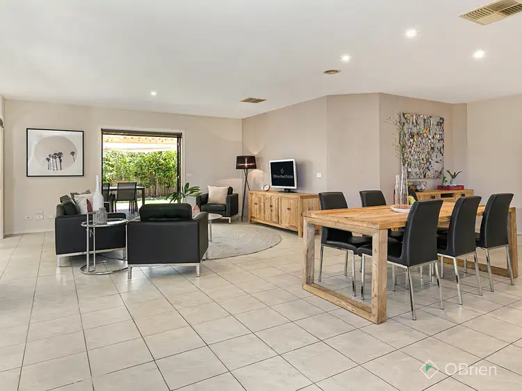 Main view of Homely house listing, 2 Amethyst Close, Skye VIC 3977