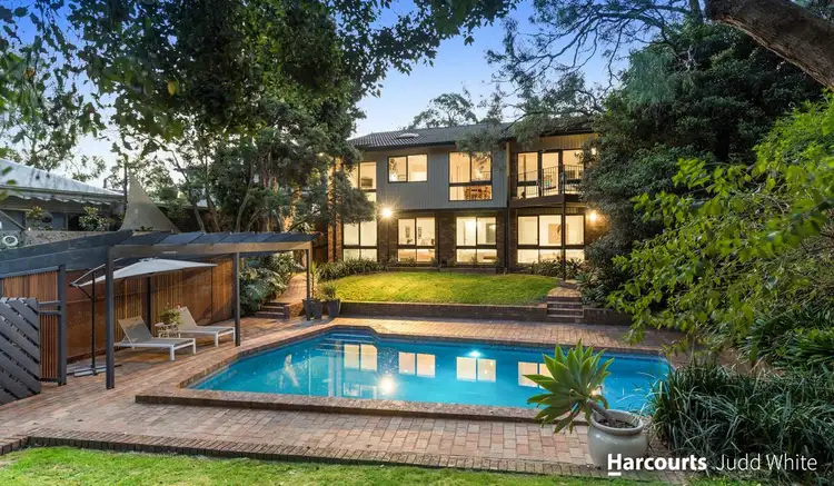 310 Lawrence Road, Mount Waverley VIC 3149