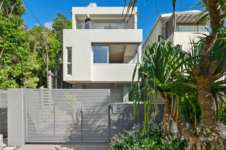 39 Douglas Street, Sunshine Beach QLD 4567