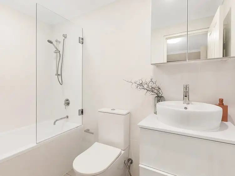 Sixth view of Homely apartment listing, 5/19 Glenmore Street, Naremburn NSW 2065