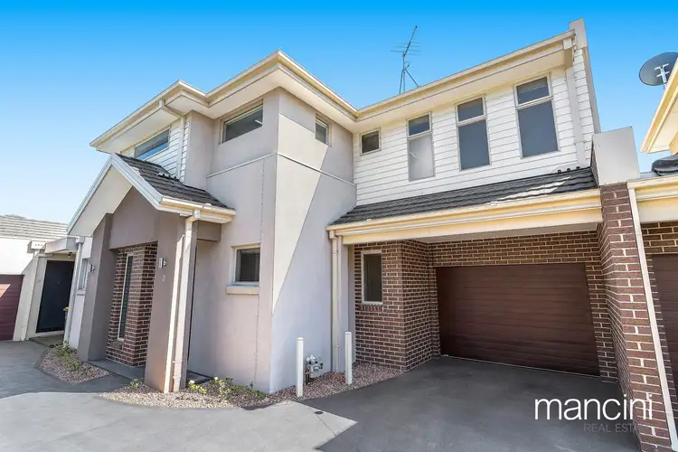 2/51 Maidstone Street, Altona VIC 3018