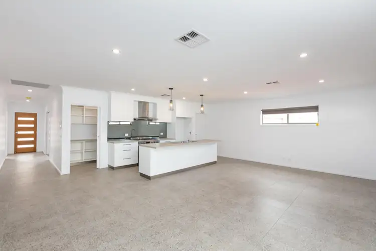 Fifth view of Homely house listing, 15 Central Park Drive, Mildura VIC 3500