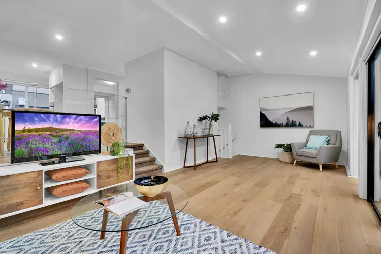 Fifth view of Homely unit listing, 2/4 Angus Grove, Doncaster VIC 3108