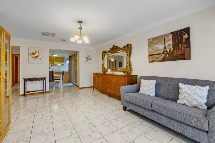 Second view of Homely unit listing, 2/20 Roseberry Avenue, Keilor Downs VIC 3038