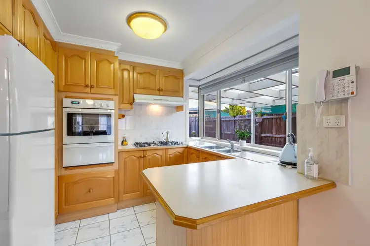Fourth view of Homely unit listing, 2/20 Roseberry Avenue, Keilor Downs VIC 3038