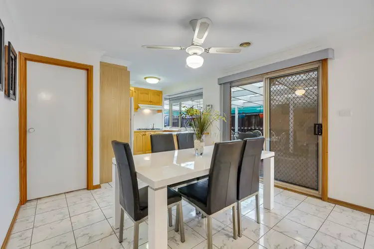 Fifth view of Homely unit listing, 2/20 Roseberry Avenue, Keilor Downs VIC 3038