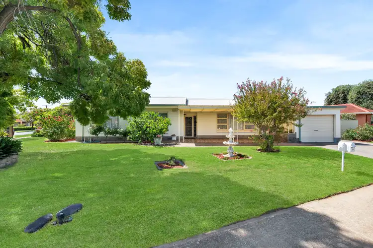 24 Whimpress Avenue, Findon SA 5023