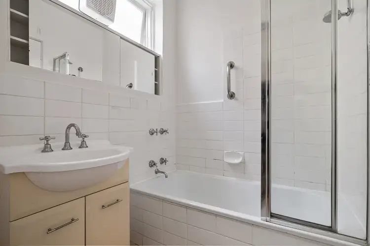 Third view of Homely apartment listing, 32/6 Williams Road, Prahran VIC 3181