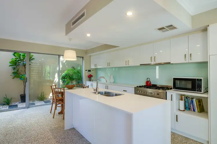 Sixth view of Homely townhouse listing, 2/31 Troy Terrace, Daglish WA 6008