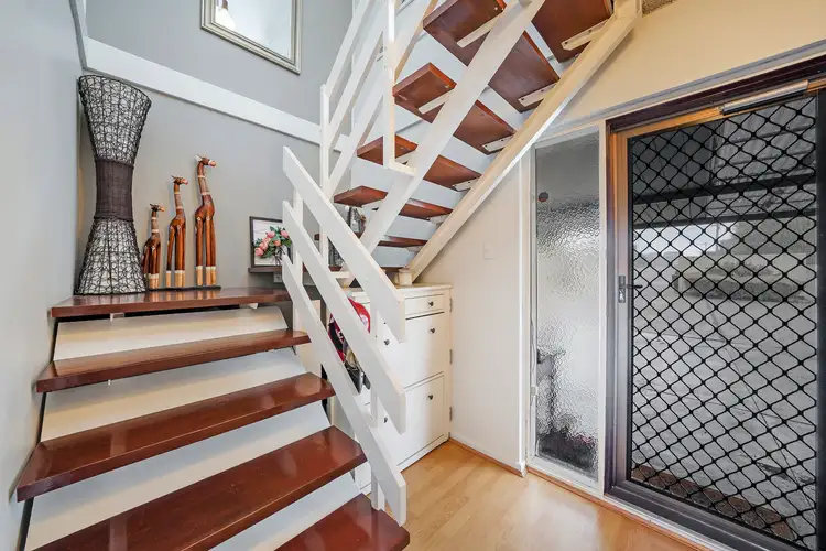 Sixth view of Homely unit listing, 1/19 Freesia Way, Willetton WA 6155