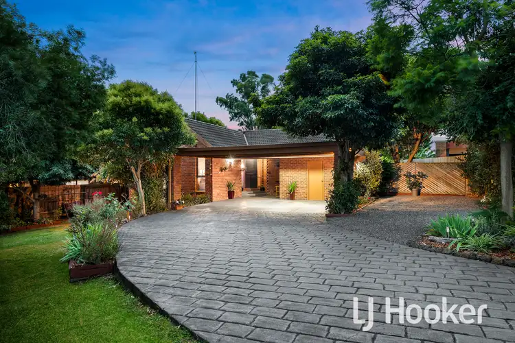 Second view of Homely house listing, 19 Beth Court, Hampton Park VIC 3976