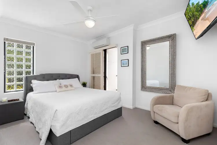 Sixth view of Homely apartment listing, 4/10 Oxlade Drive, New Farm QLD 4005