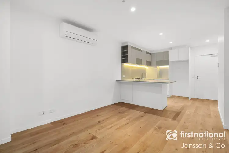 908/38 Rose Lane, Melbourne VIC 3000