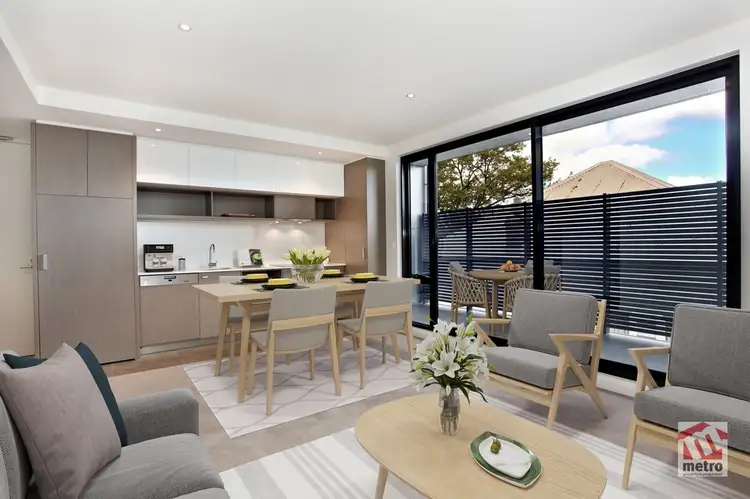 1/10-12 Llaneast Street