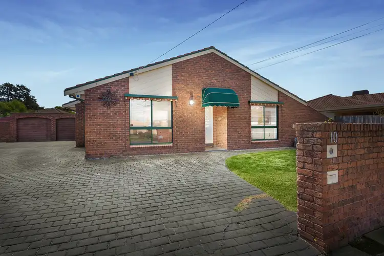 10 Donnelly Court, Kealba VIC 3021