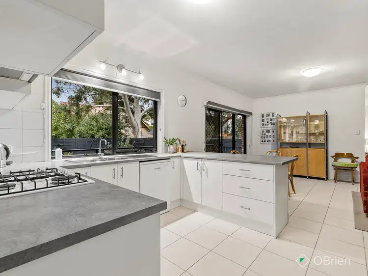 Fifth view of Homely townhouse listing, 2/17 Belle Crescent, Mordialloc VIC 3195